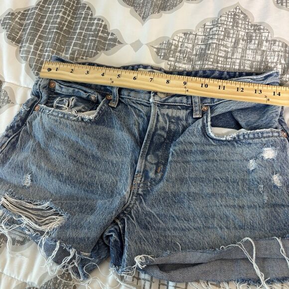 We The Free Shorts Womens 26 Jean Denim Cut Off Distressed Boho Festival Raw Hem - Picture 10 of 10